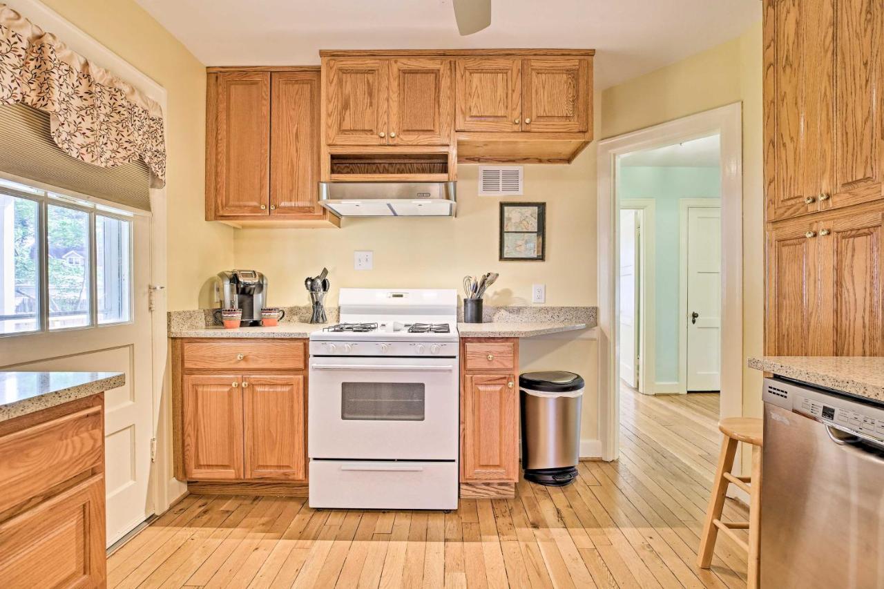 Lexington Getaway With Backyard Deck Less Than 2 Mi To Uk! Exterior photo